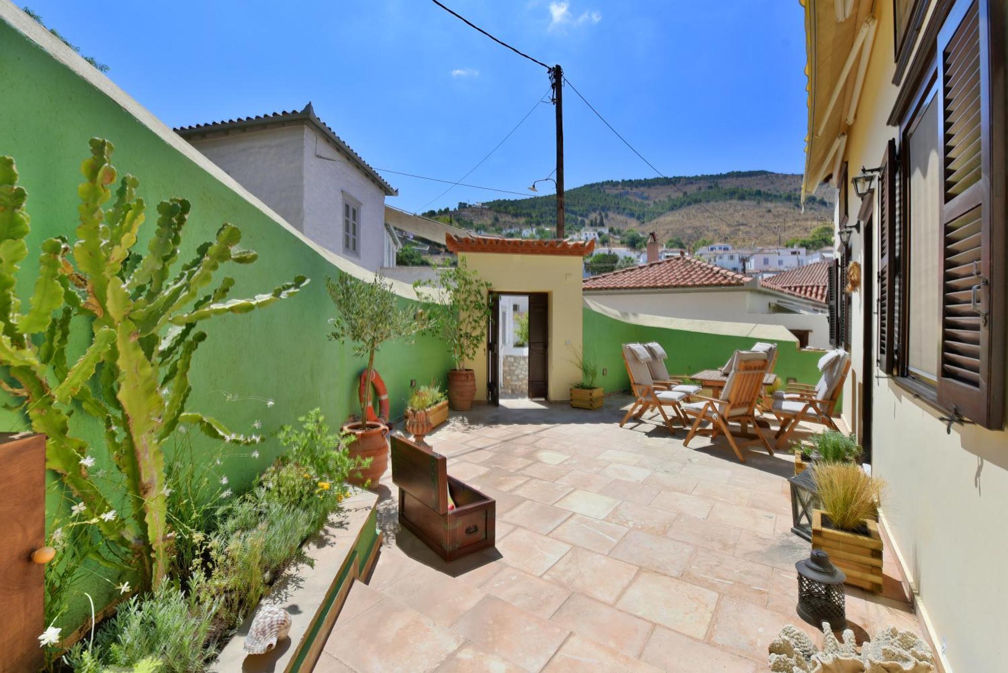 Villa Kamini'S Tranquility Retreat à Hydra  Extérieur photo